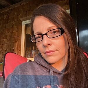 Meet your Posher, Lori